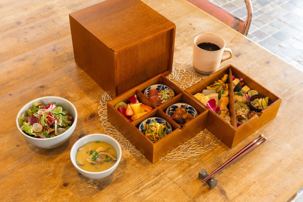 沖縄 中村邸 朝食